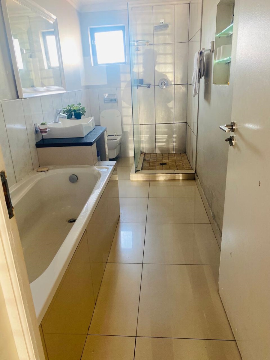 2 Bedroom Property for Sale in Richmond Hill Eastern Cape